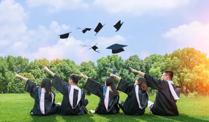 贵州成人高考入学到毕业需要几年?